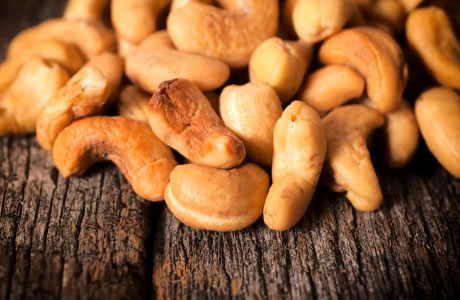 Cashew nuts - oil roasted w/salt nutritional information