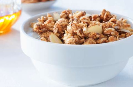 Crunchy clusters cereal - with nuts - unfortified nutritional information