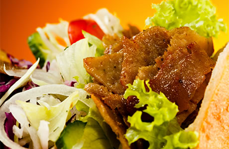 Doner kebab in pitta with salad - takeaway nutritional information