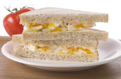 Egg mayonnaise sandwich - takeaway nutritional information