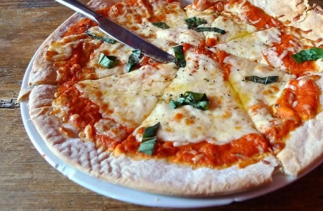 Pizza Margherita - thin base - takeaway nutritional information