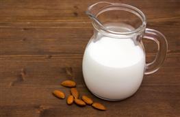 2 tbsp almond milk for glaze nutritional information