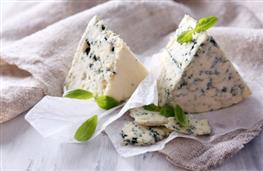Blue cheese dressing - retail nutritional information