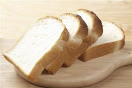 120g/4 slices white bread nutritional information
