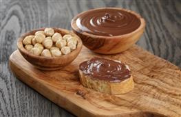 Chocolate nut spread - Nutella style nutritional information