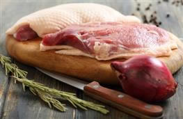 Duck w/ fat & skin nutritional information