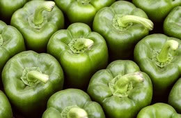 140g/1 small green pepper, chopped in  to small chunks nutritional information