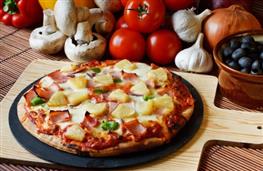 Ham and pineapple pizza - retail and takeaway nutritional information