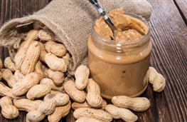 Thick spread of crunchy peanut butter nutritional information