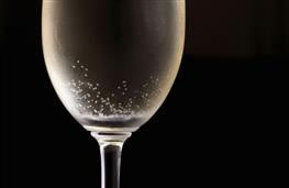 200ml Champagne or sparkling wine nutritional information