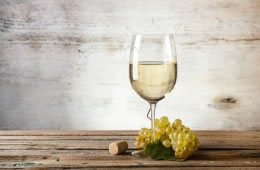 85ml dry white wine nutritional information
