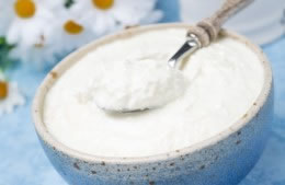 150ml pot natural yogurt nutritional information