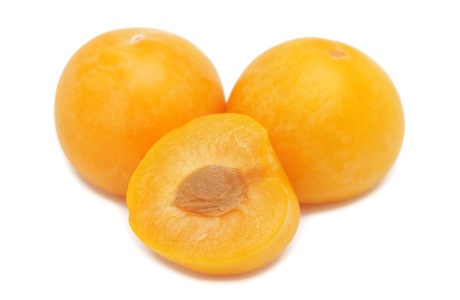 Yellow plums nutritional information