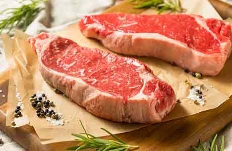 Beef sirloin steak w/fat nutritional information