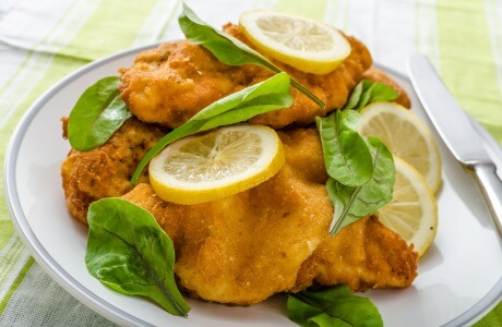 Breaded pork with lemon spinach recipe