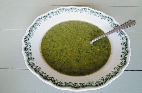 Broccoli, spinach and cheddar soup recipe