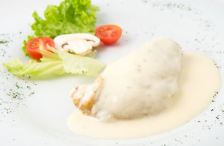 Chicken breasts in garlic cream sauce nutritional information