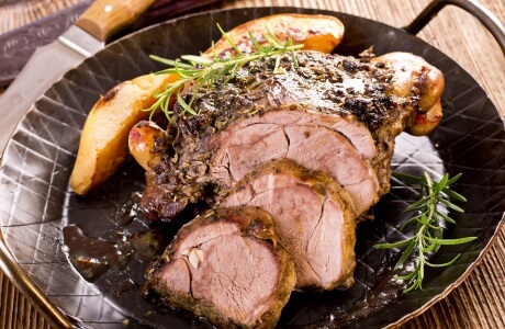 Roast leg of lamb with potatoes recipe