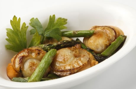 Scallop and asparagus salad recipe