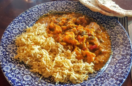 Sweet potato, chickpea and spinach curry recipe