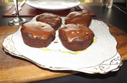 Gluten free chocolate nut cakes recipe
