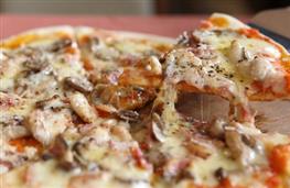 Gluten free ham and mushroom pizza recipe