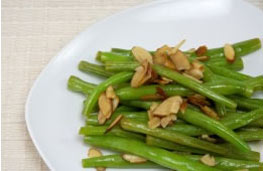 Steamed green beans with almonds recipe